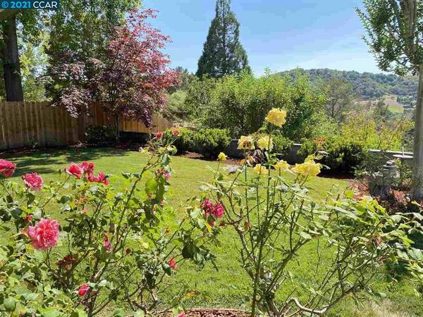 Moraga, CA 94556,6 Fieldbrook Pl