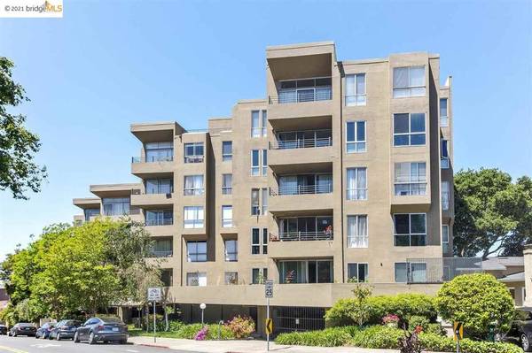 5340 Broadway Ter #607, Oakland, CA 94618