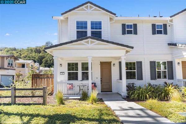 Walnut Creek, CA 94595,30 Chives Way