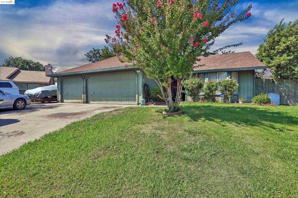 Sacramento, CA 95823,7968 Cresentdale Way