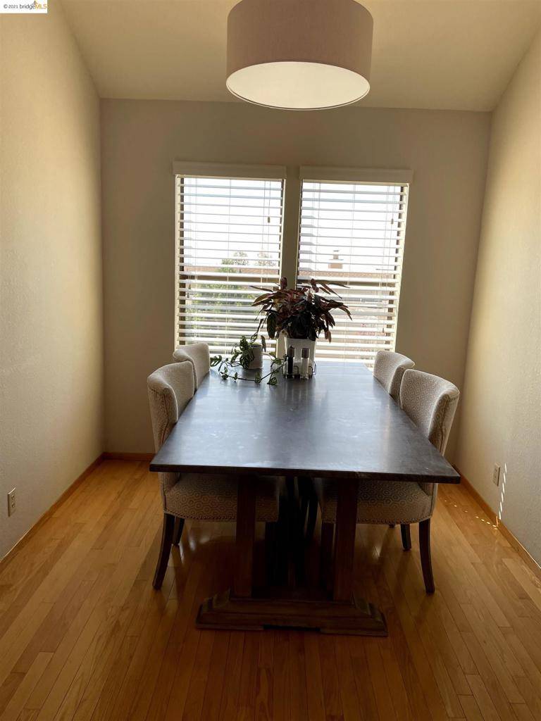 Oakland, CA 94619,54 Teralynn Ct