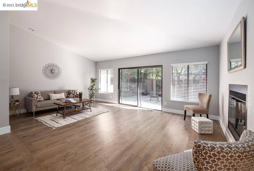 Oakland, CA 94619,6236 View Crest Dr