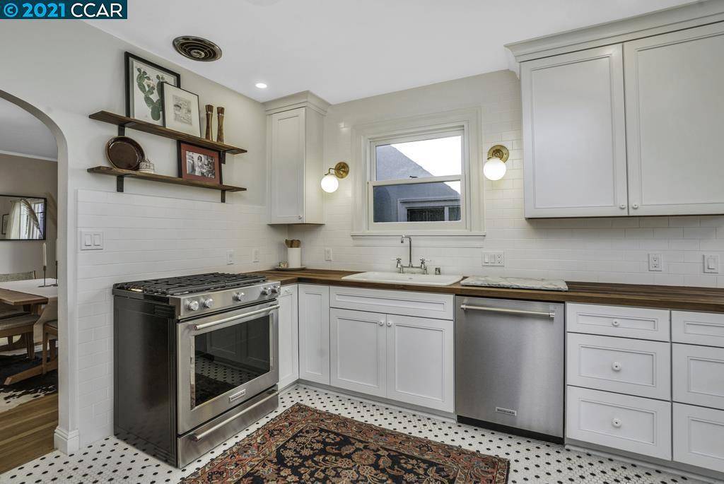 Alameda, CA 94501,912 Del Mar Ave