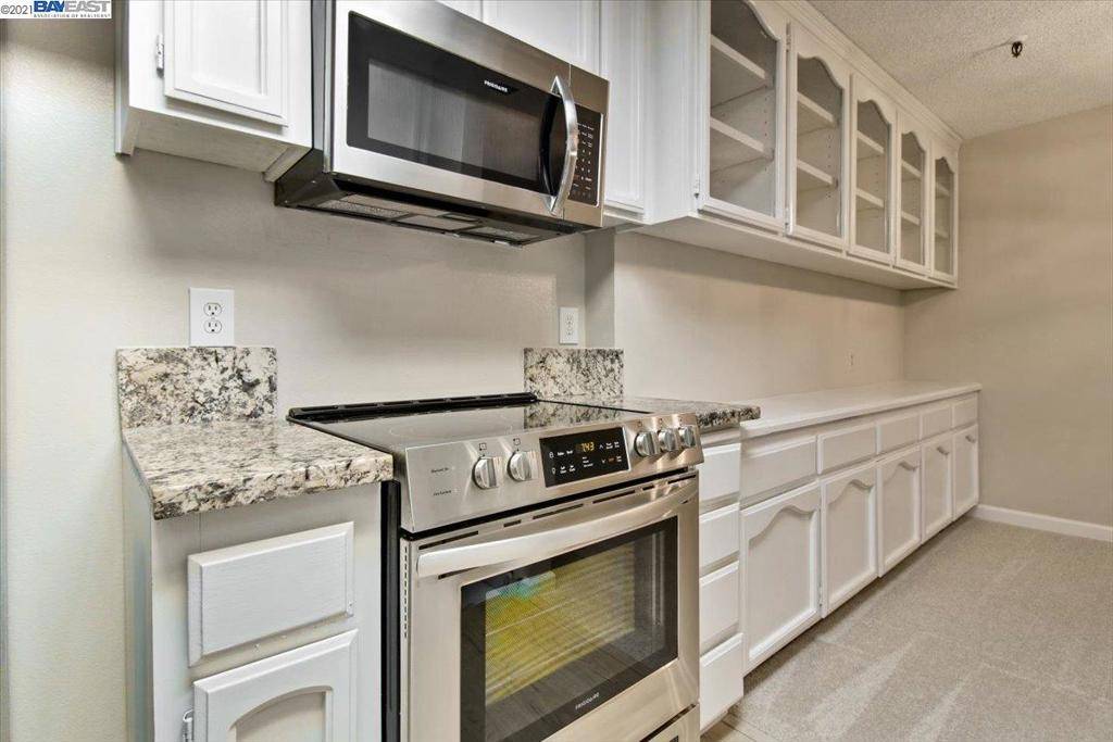 1132 Carpentier St ##403, San Leandro, CA 94577