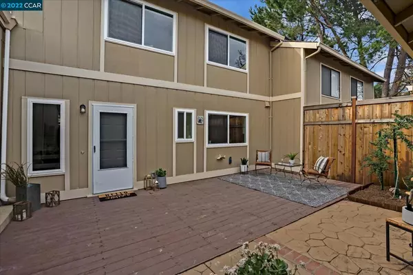 Martinez, CA 94553,447 Thistle Cir