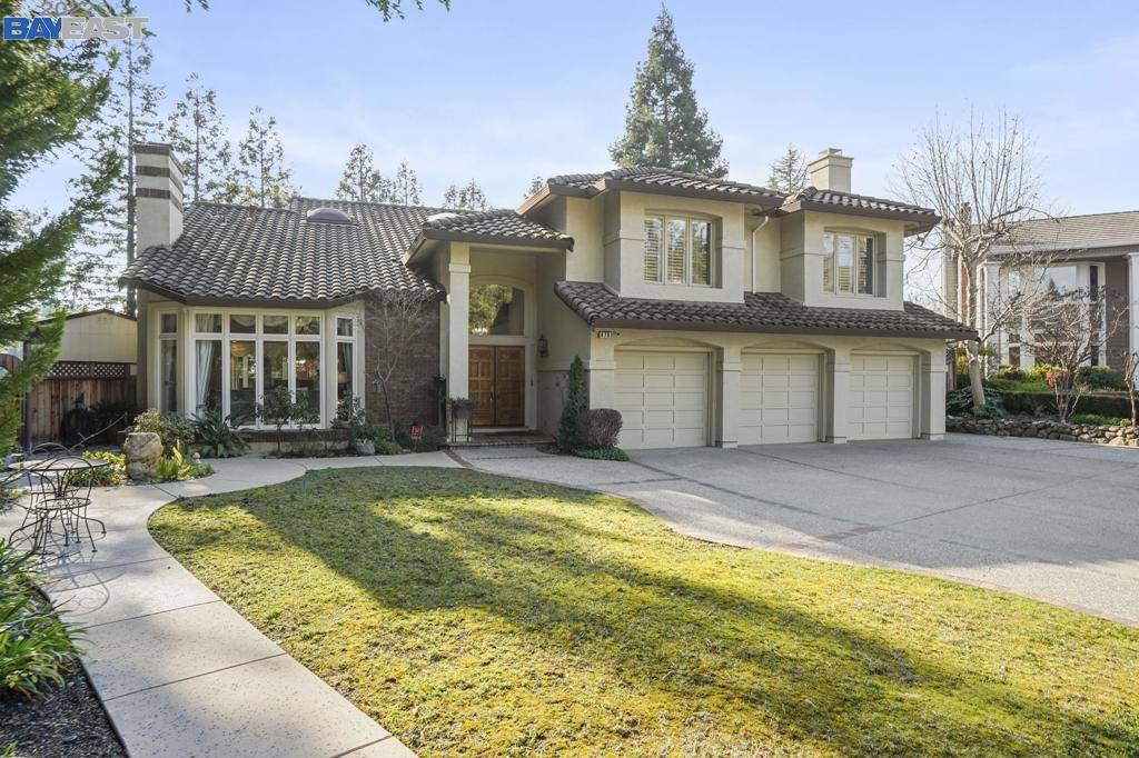 Danville, CA 94526,470 Edinburgh Cir