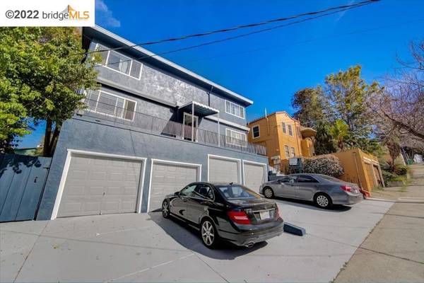 1600 E 31st St, Oakland, CA 94602