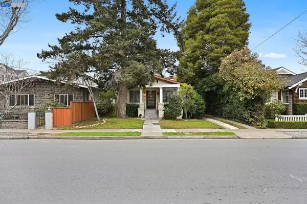 Burlingame, CA 94010,1548 Cypress Ave