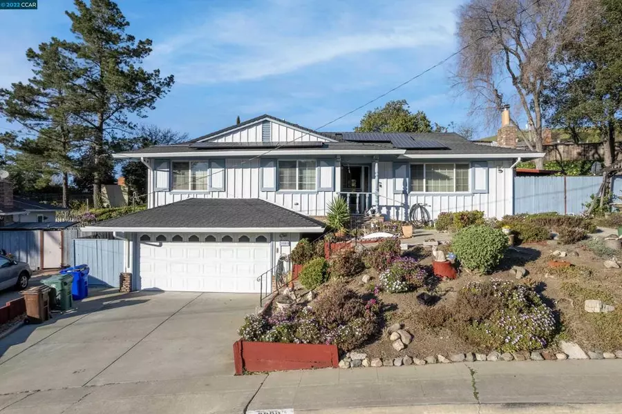 2809 Hermosa St, Pinole, CA 94564