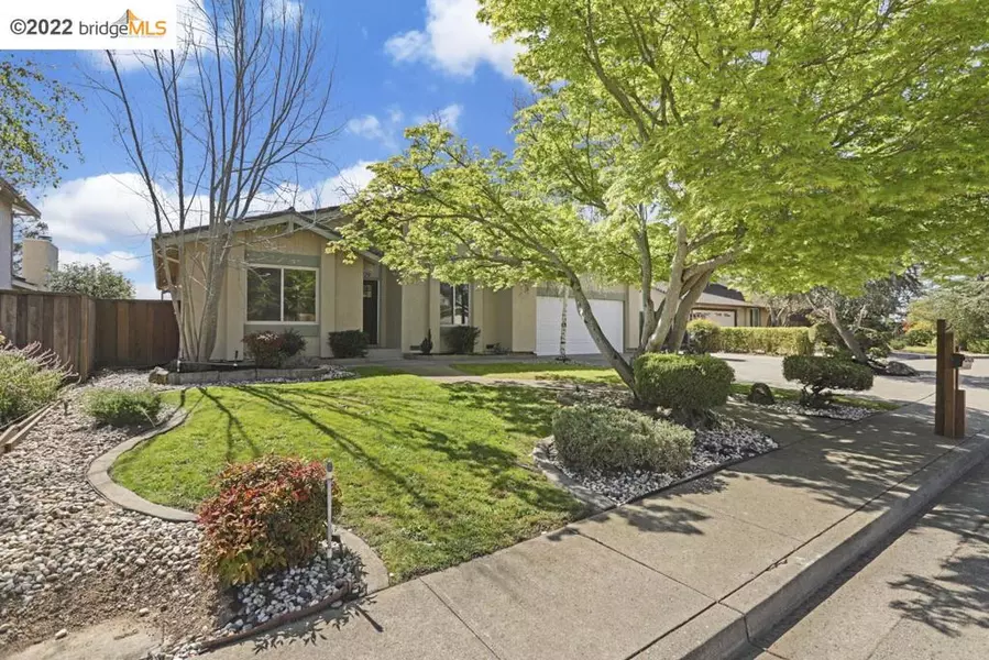 5479 Sontura Ct, Castro Valley, CA 94552