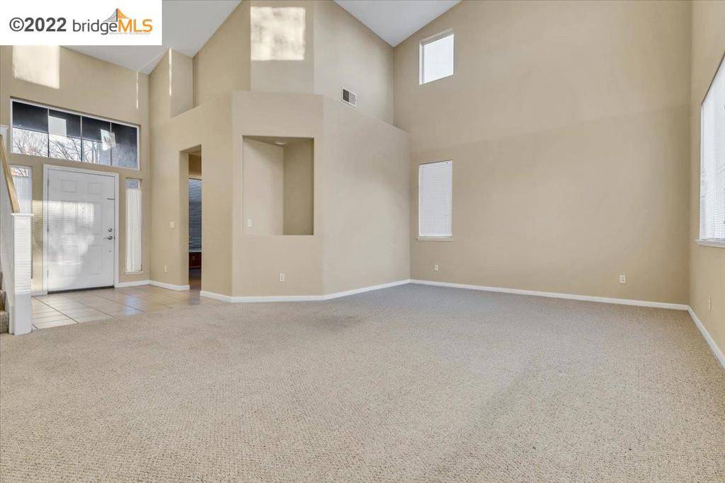 Antioch, CA 94531,4524 Bison Way