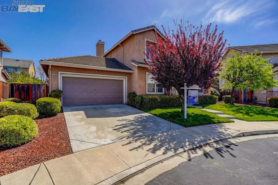 30290 Brookfield Rd, Hayward, CA 94544