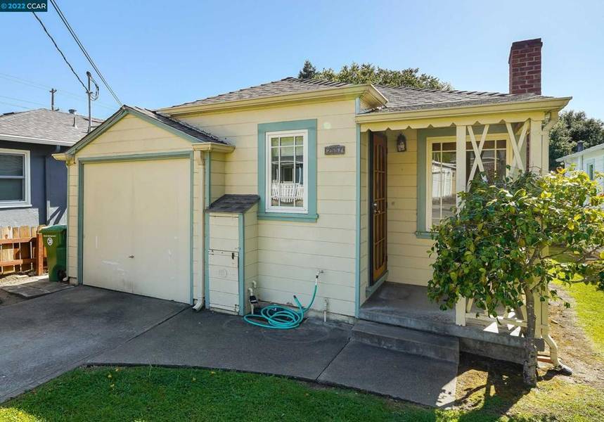 2557 Potomac St, Oakland, CA 94602