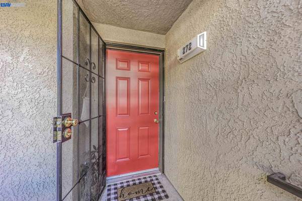 Hayward, CA 94544,699 Dartmore Ln #272