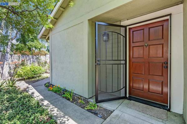 Dublin, CA 94568,7632 Arbor Creek Cir