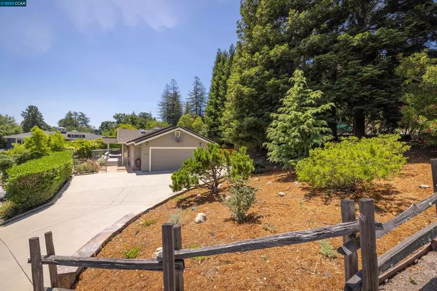 1112 Rahara Drive, Lafayette, CA 94549