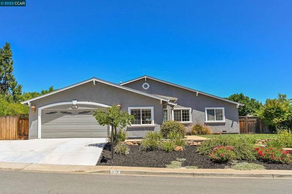 372 Mt Washington Way, Clayton, CA 94517