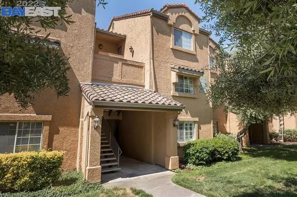 San Ramon, CA 94582,725 Watson Canyon Ct #114