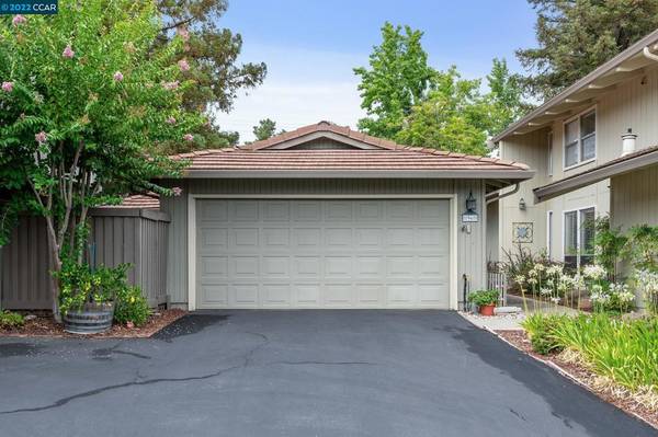 96 Rolling Green Circle, Pleasant Hill, CA 94523