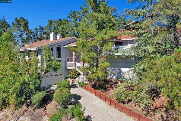 908 Palmer Rd, Walnut Creek, CA 94596