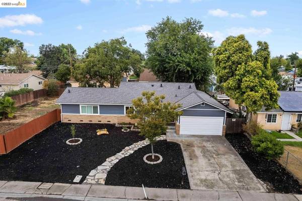 107 Fairbanks Ave, Sacramento, CA 95838