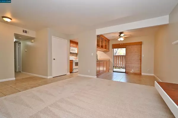 Pleasant Hill, CA 94523-1234,828 Camelback Place