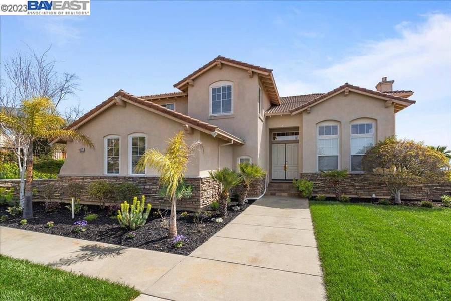 48877 Crown Ridge Cmn, Fremont, CA 94539