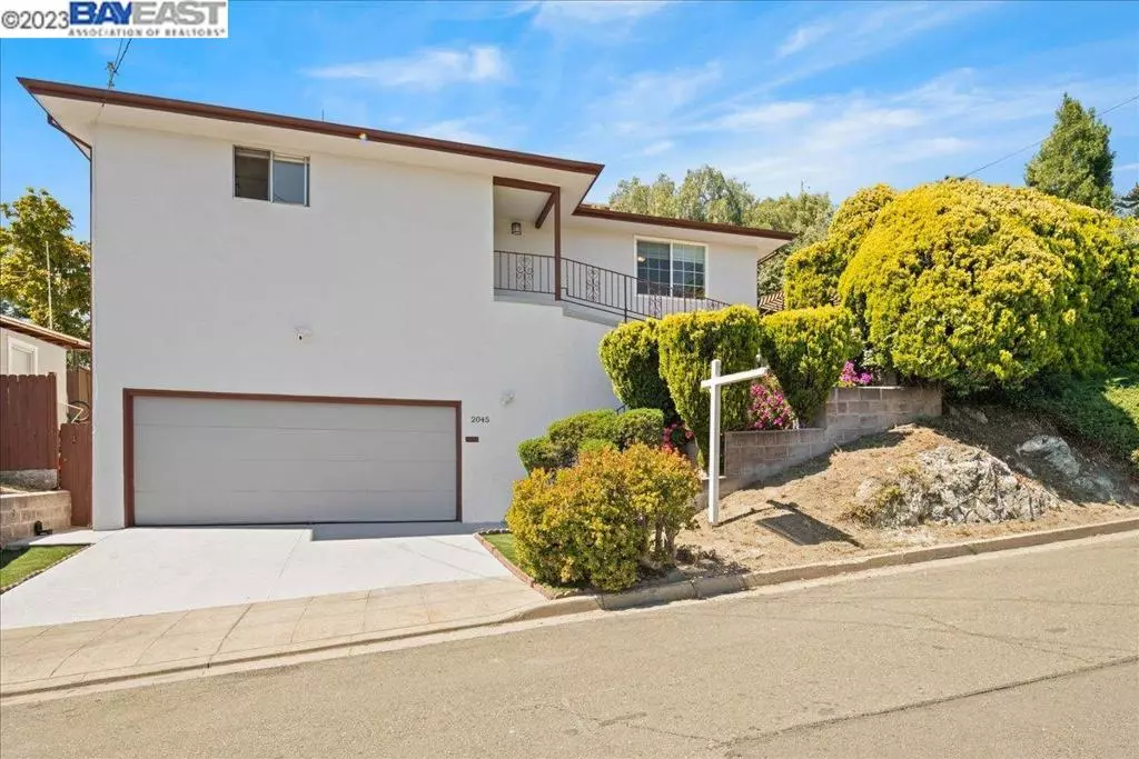 Castro Valley, CA 94546,2045 170Th Ave