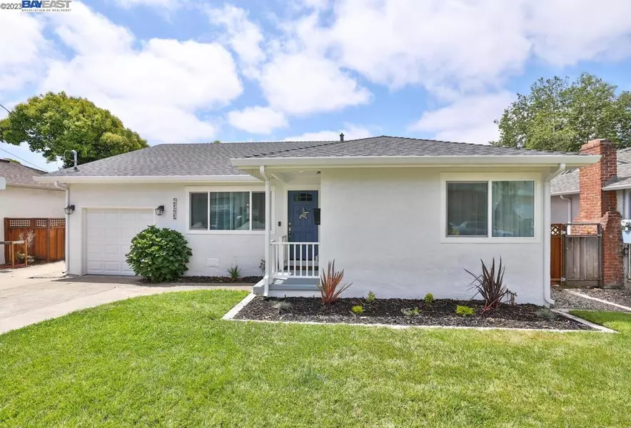 4323 Omega Ave, Castro Valley, CA 94546