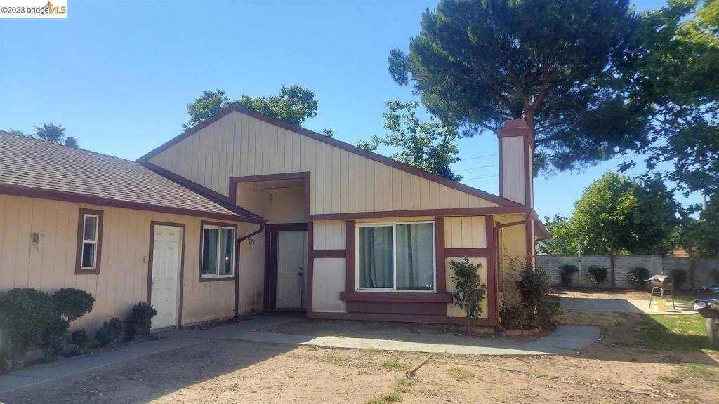 2202 Fairbourne Dr., Pittsburg, CA 94565-5331