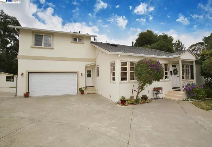 22478 Queen St, Castro Valley, CA 94546