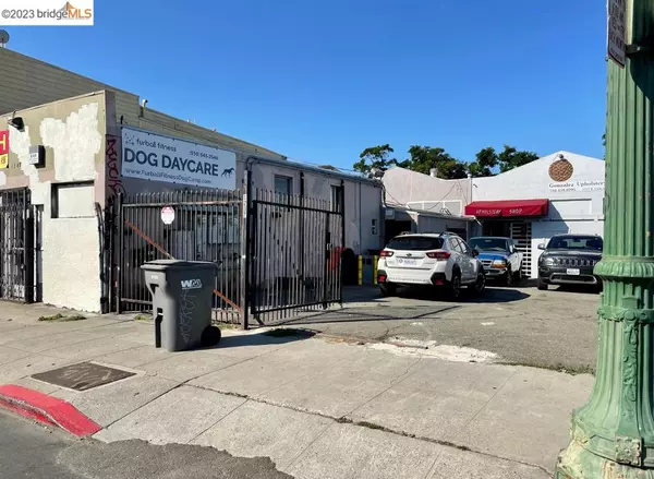 Oakland, CA 94606,1243 E 12th St