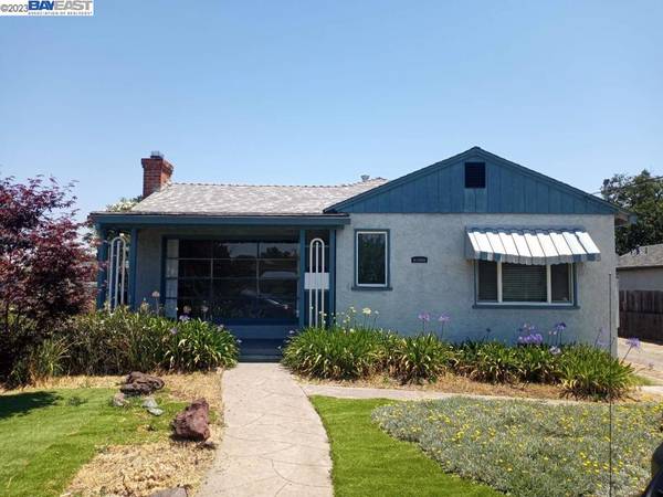 20042 Santa Maria Ave, Castro Valley, CA 94546