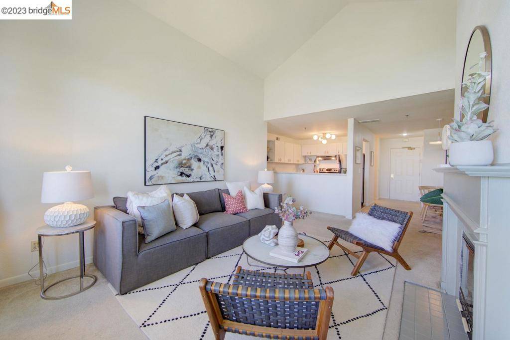 Albany, CA 94706,535 Pierce St #1302