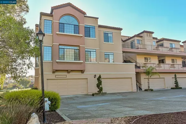 San Ramon, CA 94582,30 Eagle Lake Place #23