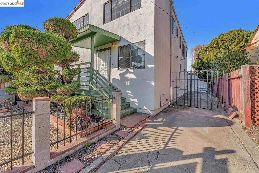 1207 Cedar St, Berkeley, CA 94702