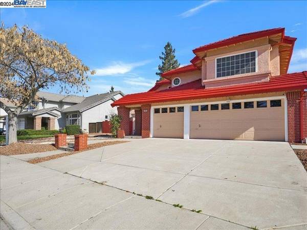 Tracy, CA 95376,1900 Columbia Ct