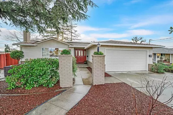 881 William Dr, Livermore, CA 94550