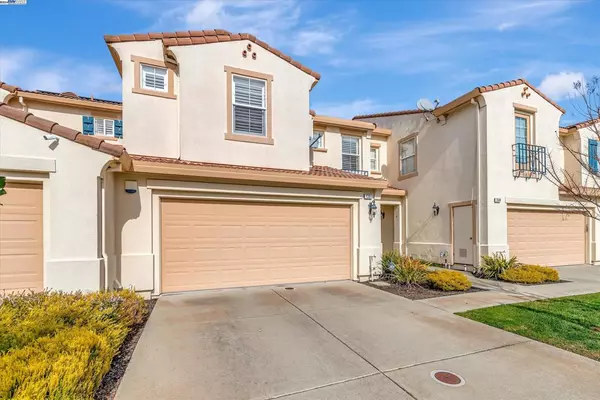 Castro Valley, CA 94552,7351 Longmont Loop