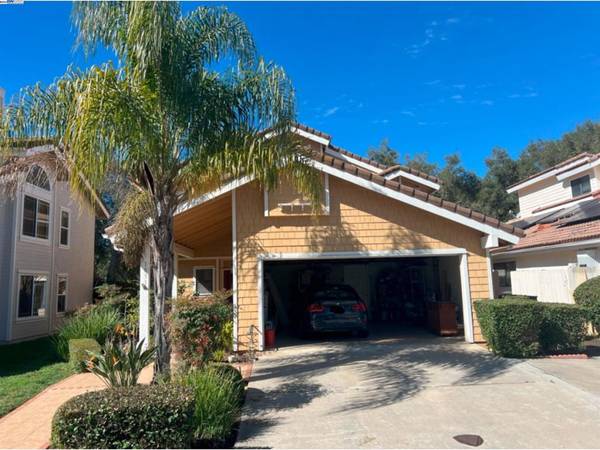 10314 Oak Ranch Ln,  Escondido,  CA 92026