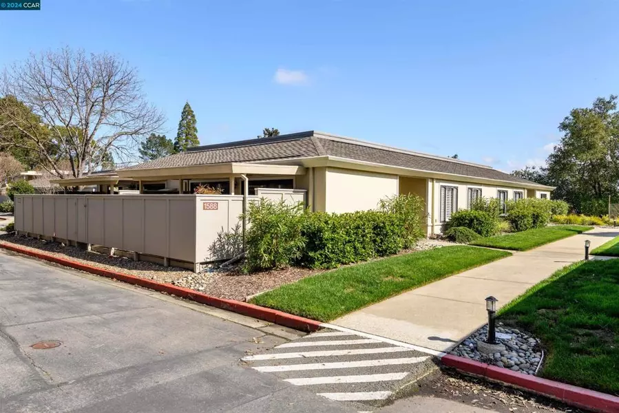 1588 Golden Rain Rd #1, Walnut Creek, CA 94595