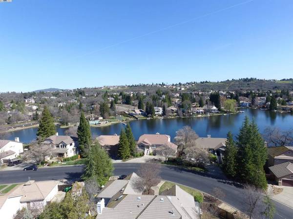 El Dorado Hills, CA 95762,3370 Thornhill Dr