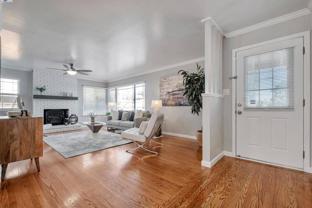 Castro Valley, CA 94546,17723 Buti Park Ct