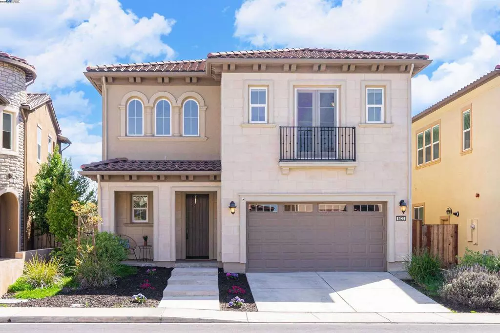 San Ramon, CA 94582,6024 Alpine Blue Dr