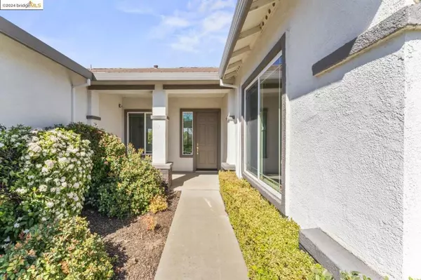 Brentwood, CA 94513,919 Suntan Ln