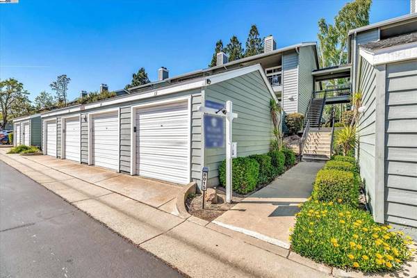 8015 Mountain View Dr #E, Pleasanton, CA 94588