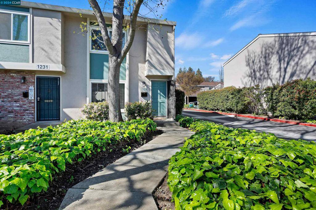 1231 Pine Creek Way #A, Concord, CA 94520