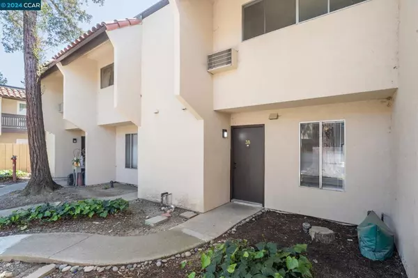 Livermore, CA 94550,975 Murrieta Blvd #38