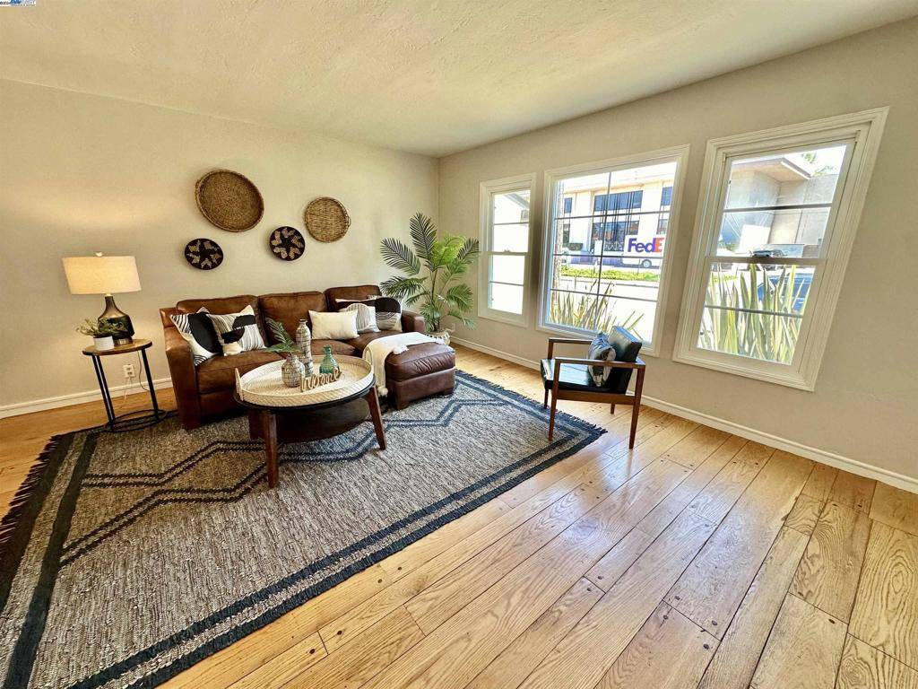 San Leandro, CA 94577,857 Lafayette Ave