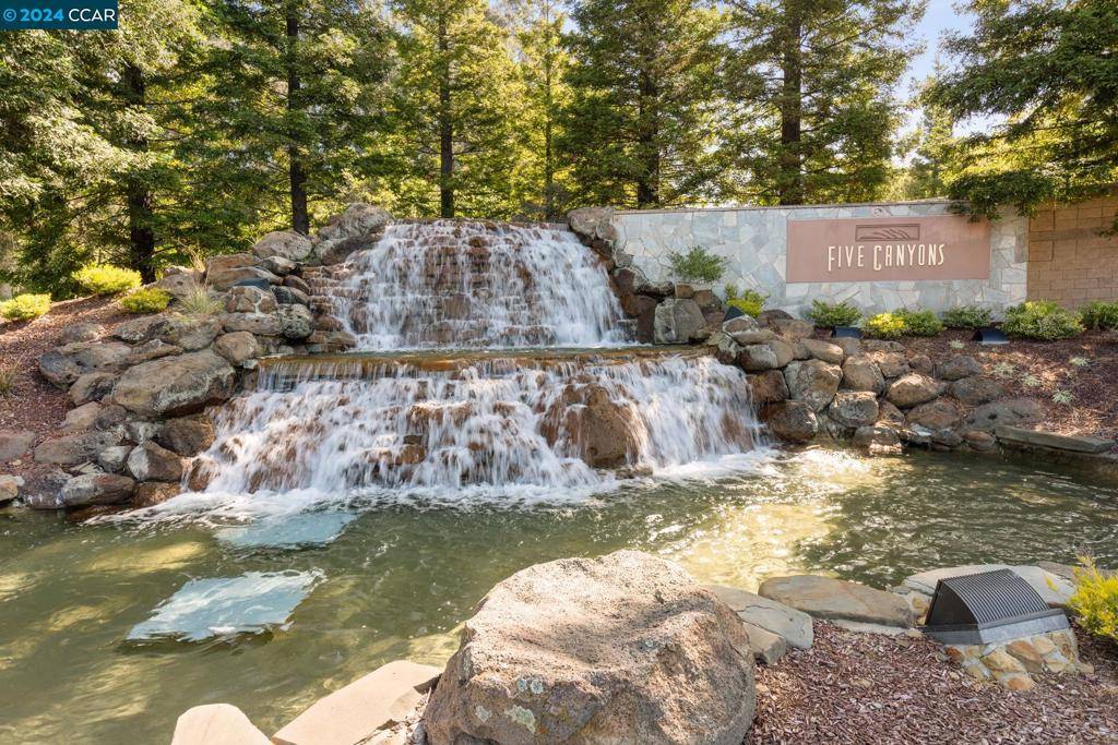 22651 Canyon Terrace Drive, Castro Valley, CA 94552